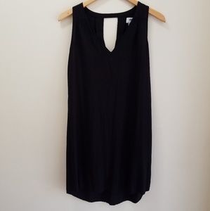 Old Navy Black Sleeveless V-Neck Shift Dress